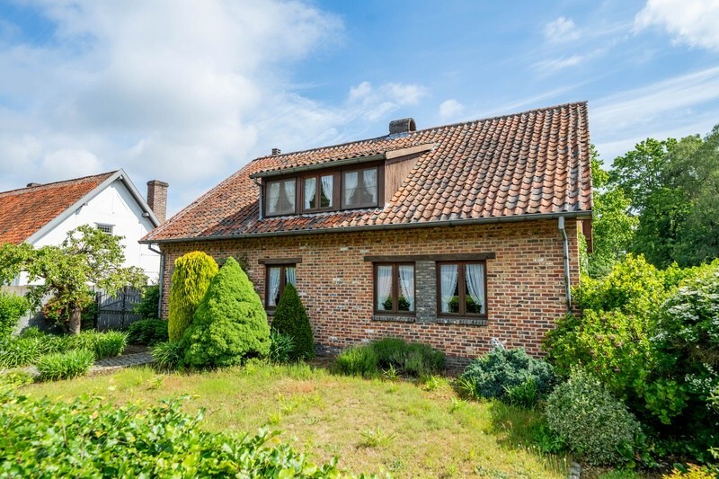 Goed gelegen huis met 3 slaapkamers 