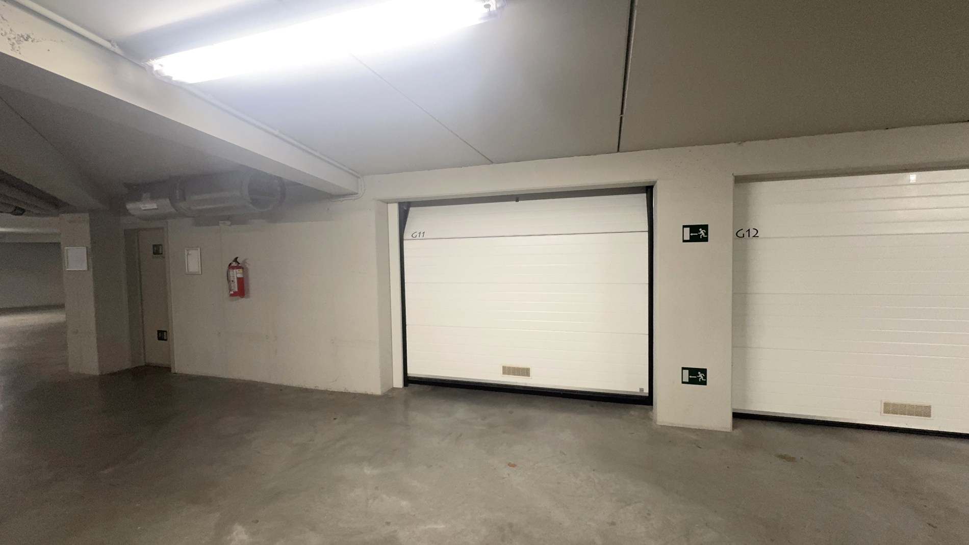 Handelsgelijkvloers te huur in centrum De Pinte
