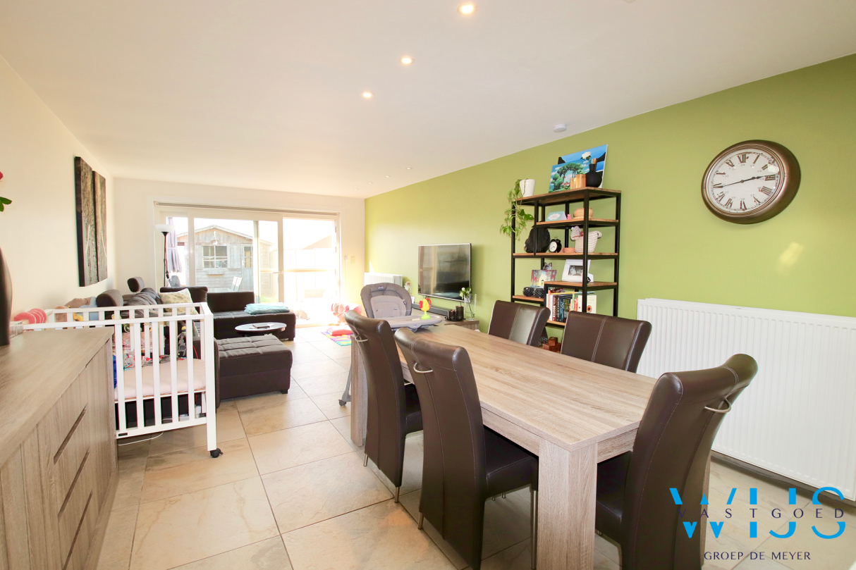 Instapklare en smaakvolle woning in hartje EEKLO 