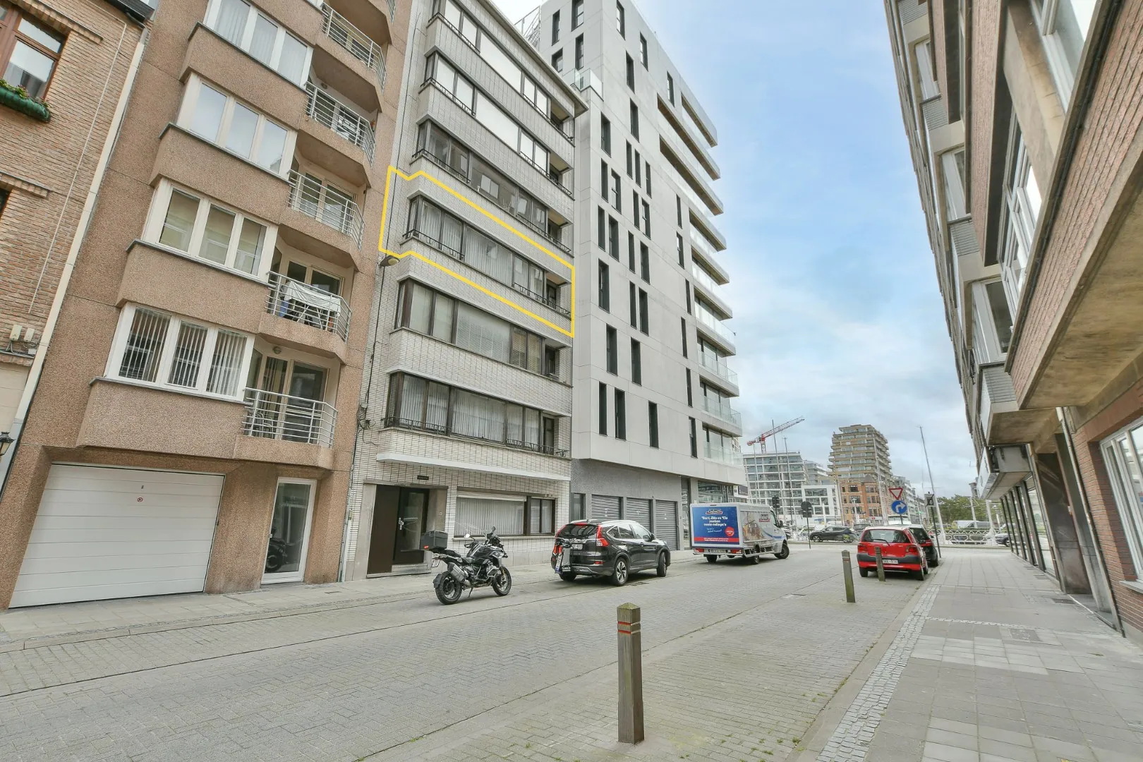 Goed gelegen en verzorgd 3 -slaapkamer appartement centrum Oostende