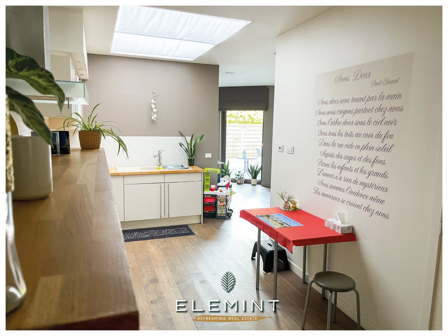 Verrassend ruime woning met terras en 3 slaapkamers 