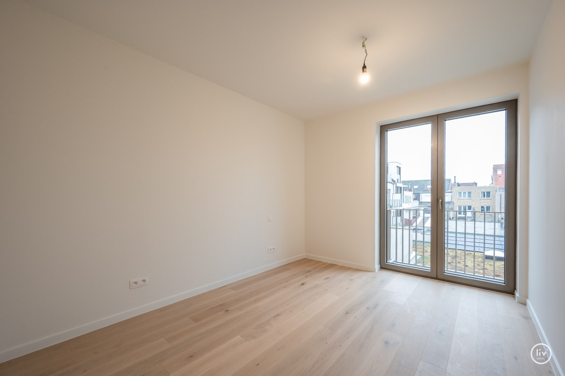 NIEUWBOUWPROJECT MADELEINE: Modern appartement met 2 slaapkamers gelegen in het centrum van Knokke. 