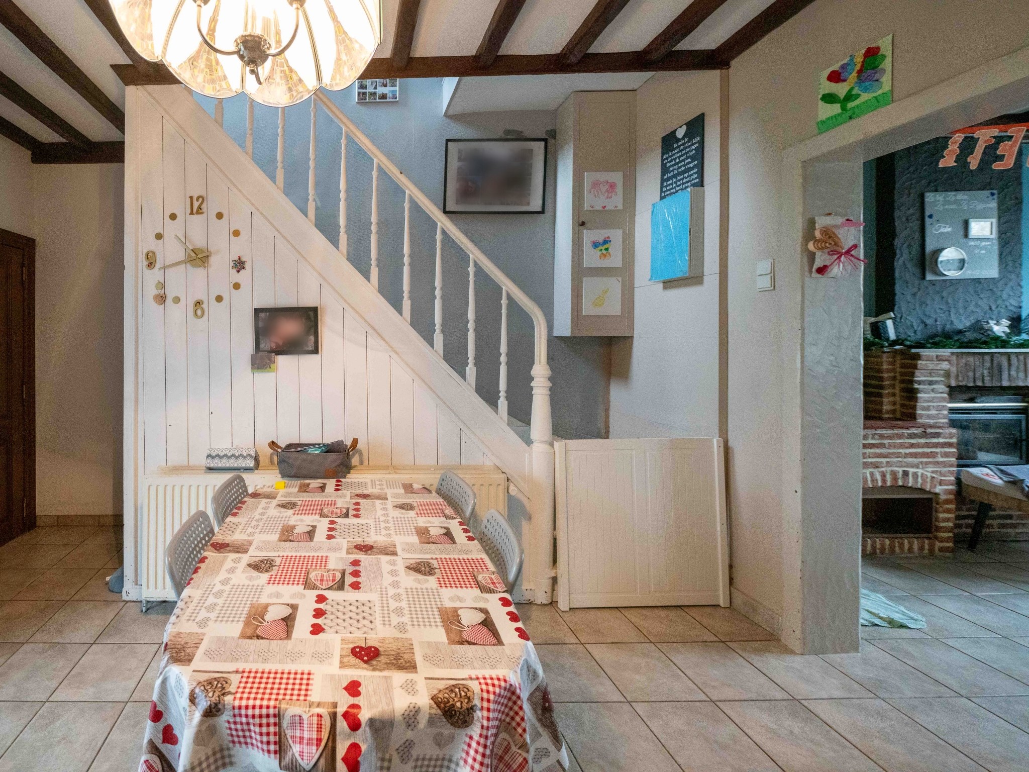 Eengezinswoning met 3 kamers, garage en tuin 