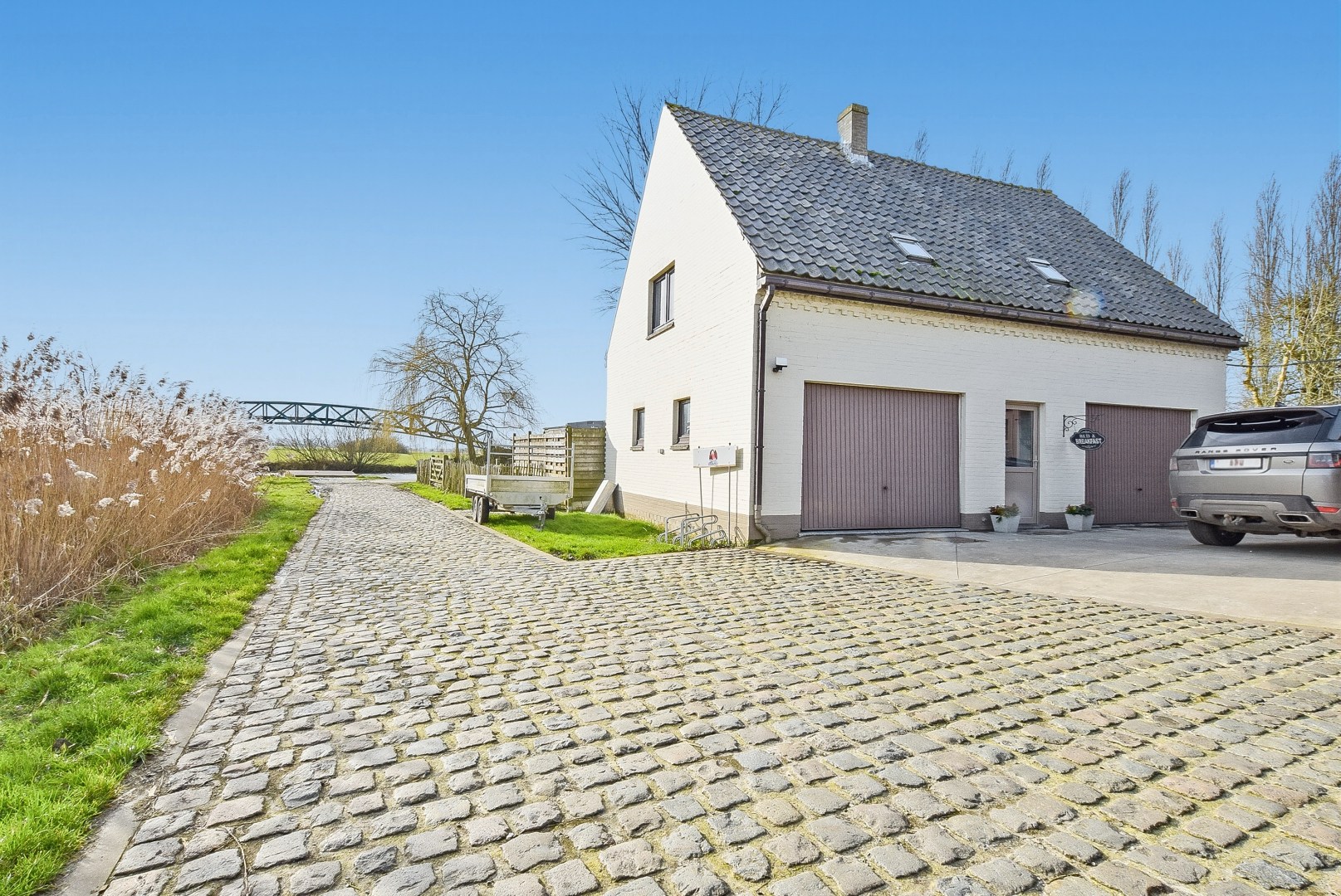 Restaurant met privéwoning en 2 B&amp;B-kamers op 4.370 m² 