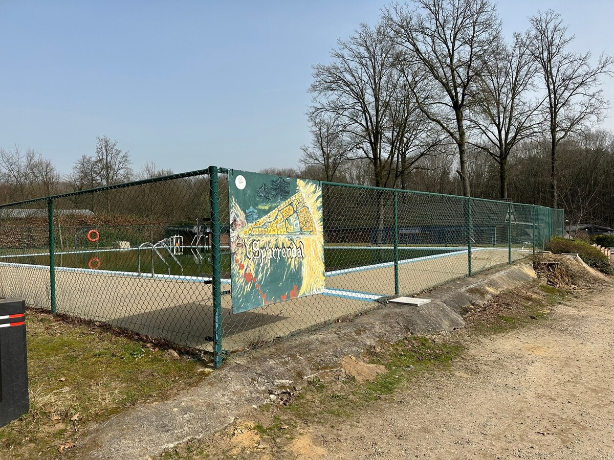 VERLAAGD in PRIJS ! Vrijstaande (vakantie)woning in het bos, Domein Sparrendal Lanklaar. 