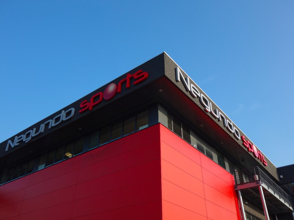 Superbe bureau de ±123 m² dans le zoning OUEST de Tournai 