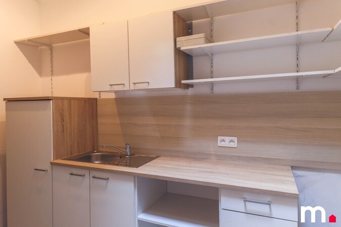 Te huur kantoor - Kortrijk
