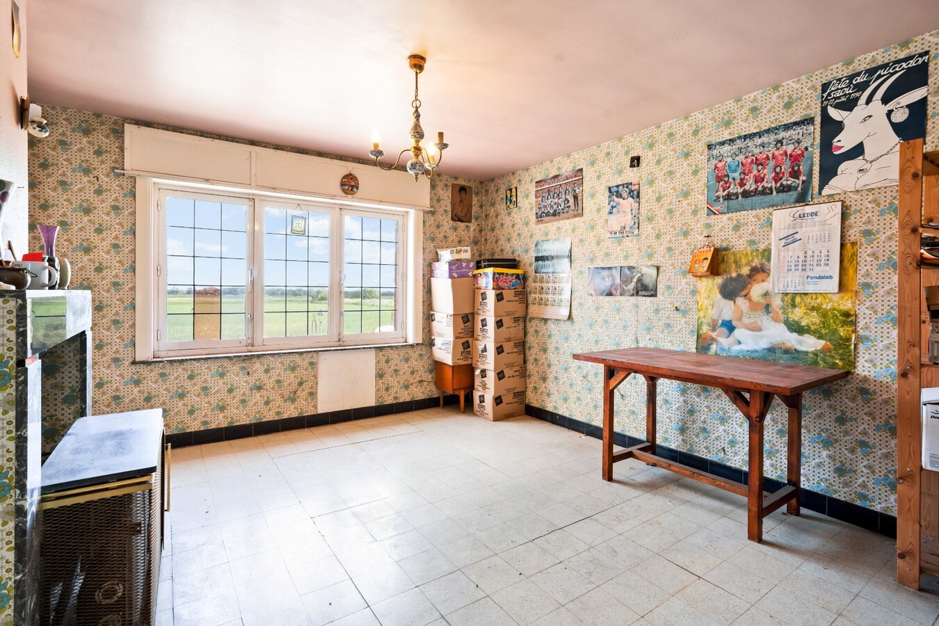 Ruime woning met loods op 882 m² 