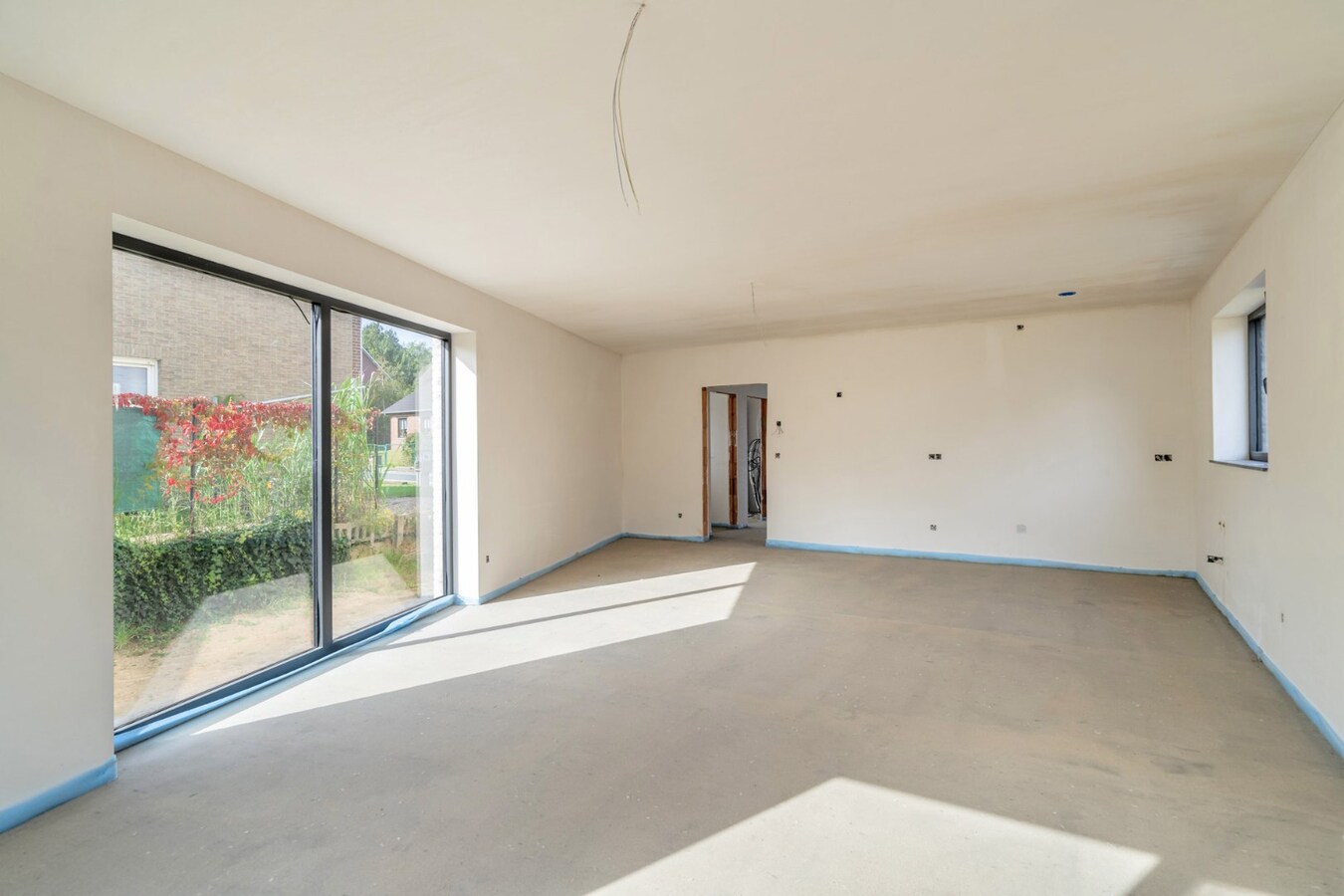 Nieuwbouwwoning met 4 Slaapkamers. 