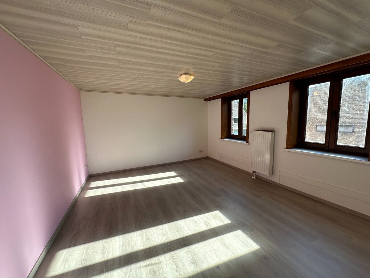 Verrassend ruime woning in het Centrum van vladslo 