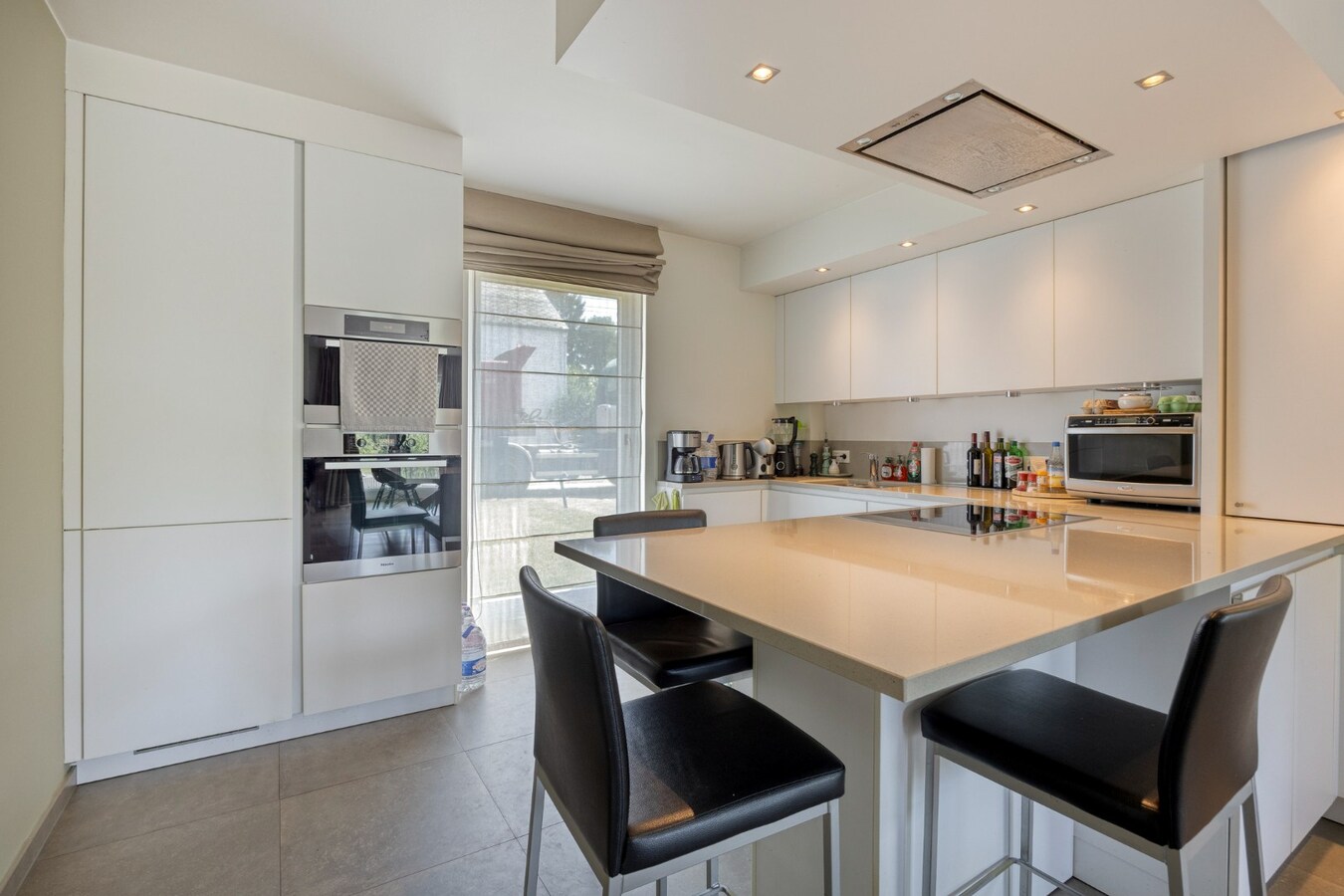 Exclusieve VILLA met zwembad in Zétrud-Lumay (Jodoigne) 
