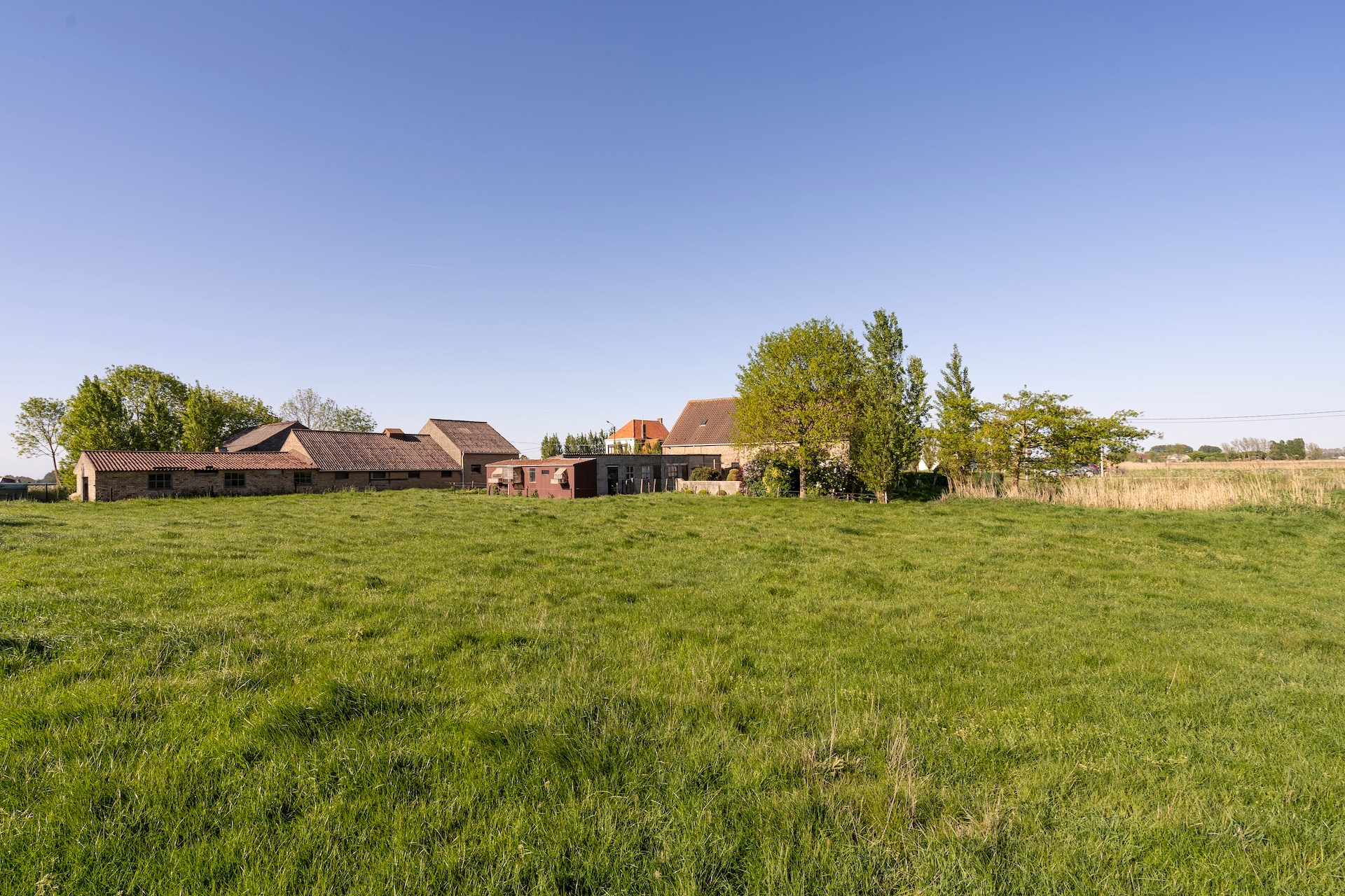 Karakterhoeve te renoveren tussen Knokke en Brugge 