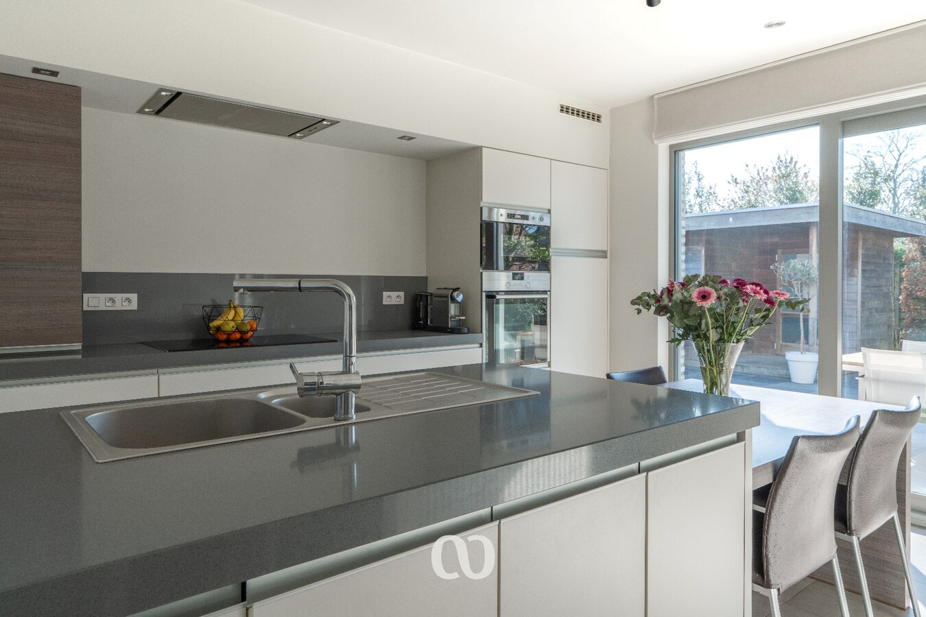 Recent gebouwde villa op rustige locatie 