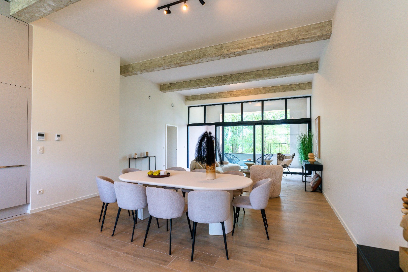 Instapklaar appartement in de stijlvolle Ambiorixkazerne 