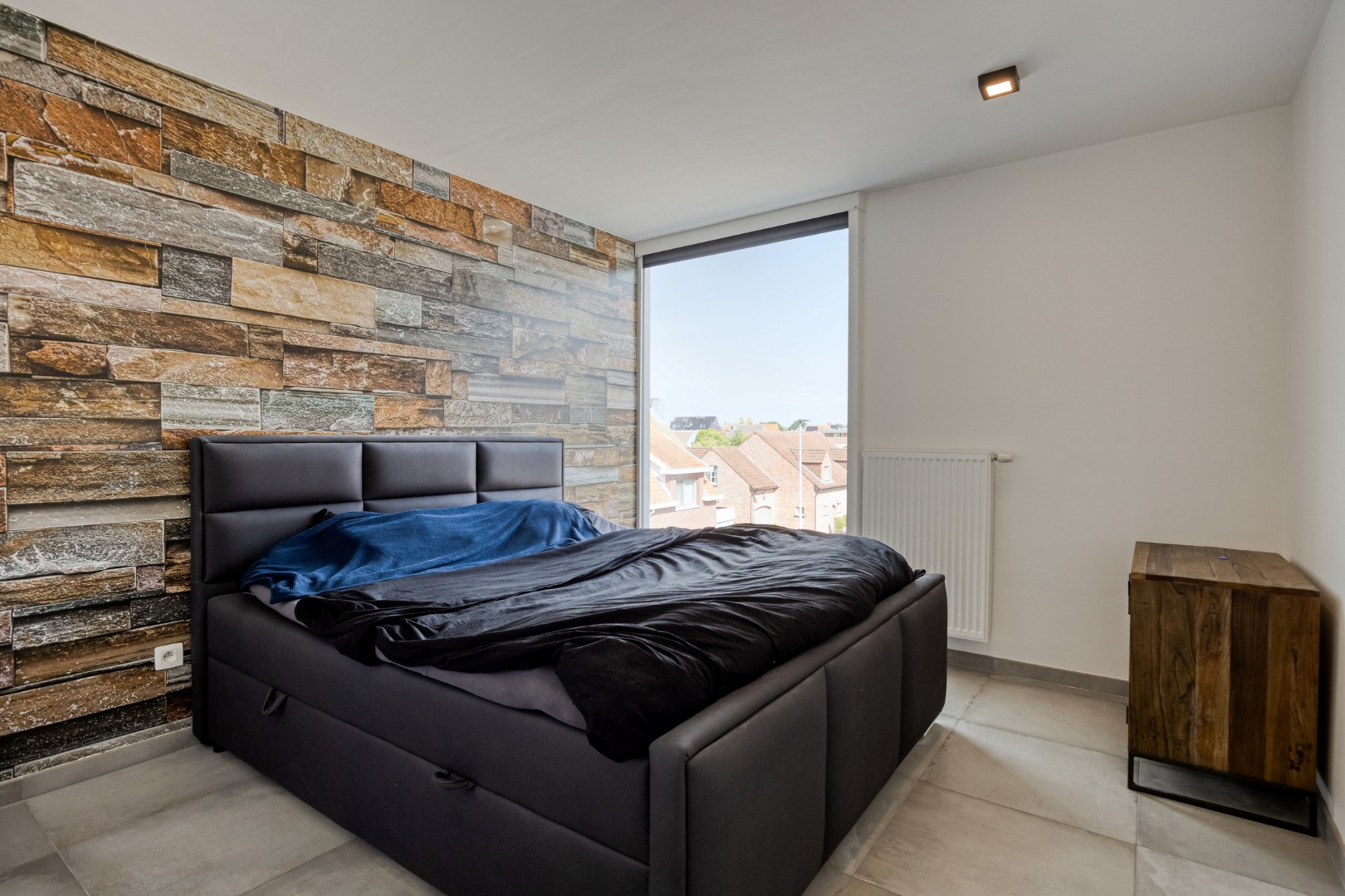 Instapklaar appartement met 2 slpk. en een rustige ligging in Geel-centrum 