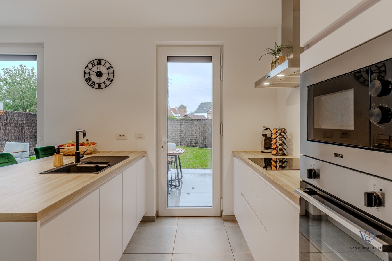 Recente, quasi-nieuwbouwwoning – instapklaar en energiezuinig (BEN) 