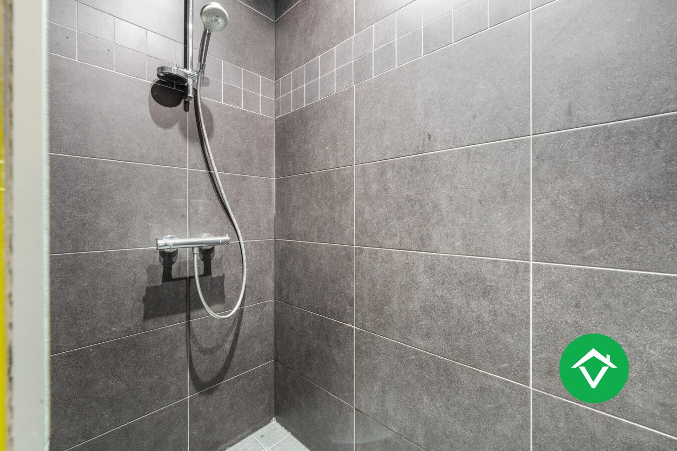 Instapklare woning met 4 slaapkamers en garage te Koekelare 