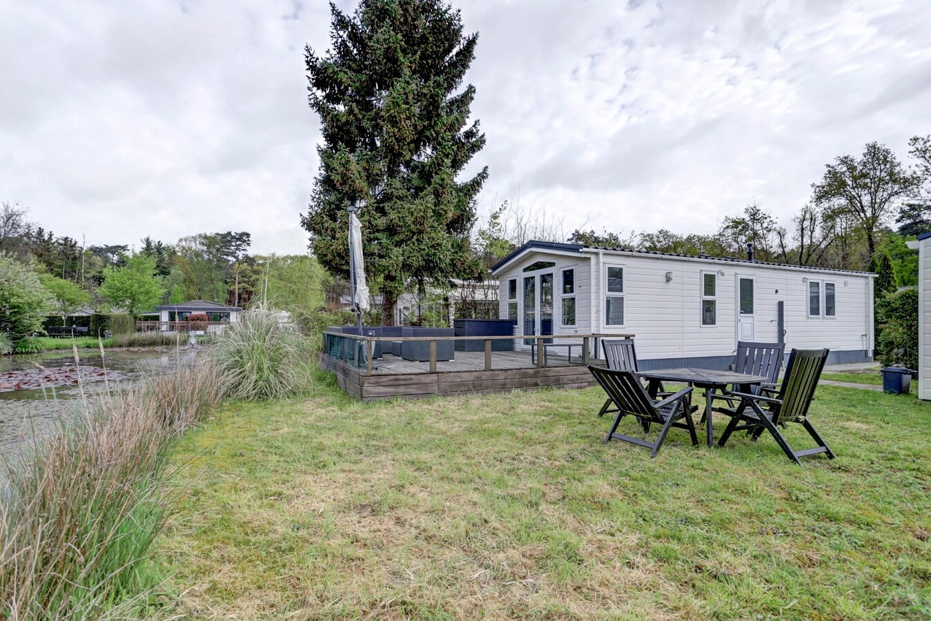 Recreatiewoning verkocht in Oost West en Middelbeers