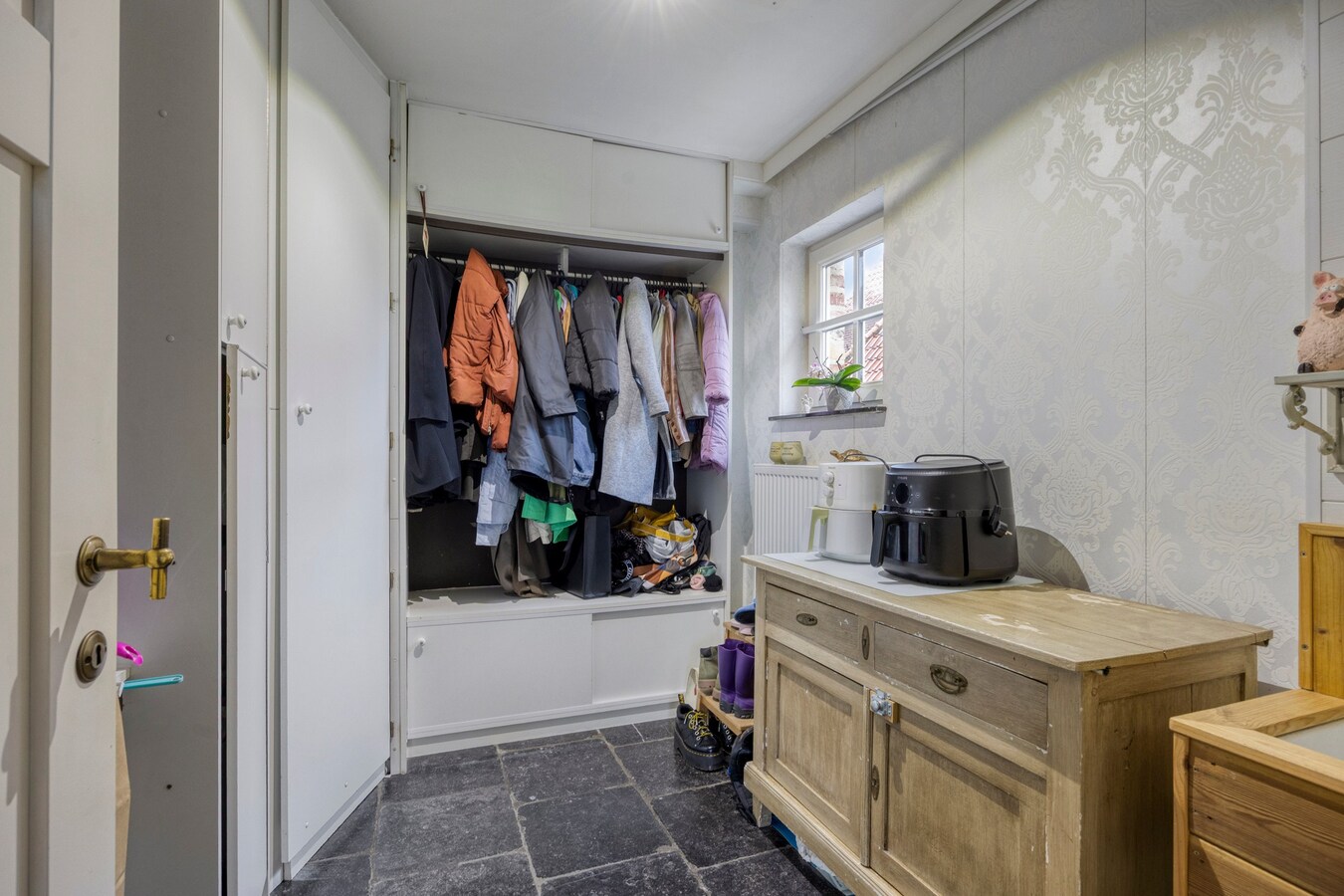 Charmant Stokkem : Landhuis met bureel en 4 slaapkamers 