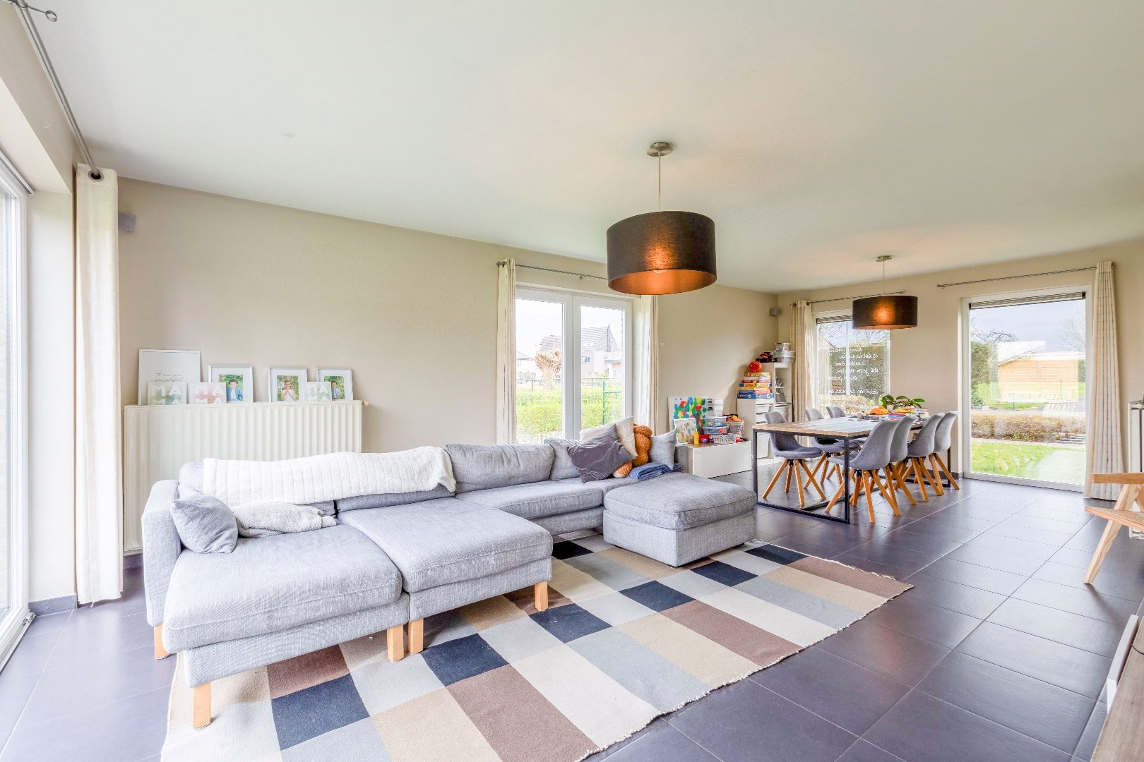 Ruime hob in Merelbeke met 4 slaapkamers en tuin 