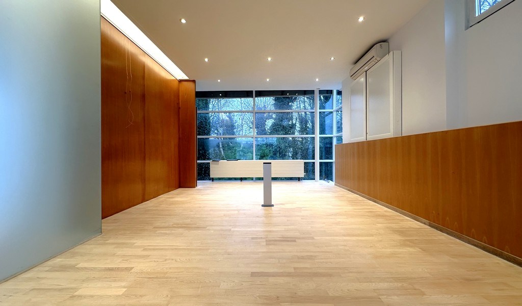 Lichtrijke kantoren te huur aan Nijverheidskaai in Gent