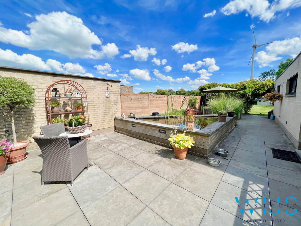 Zeer ruime HOB op een perceel van 934m2 te Evergem ! 