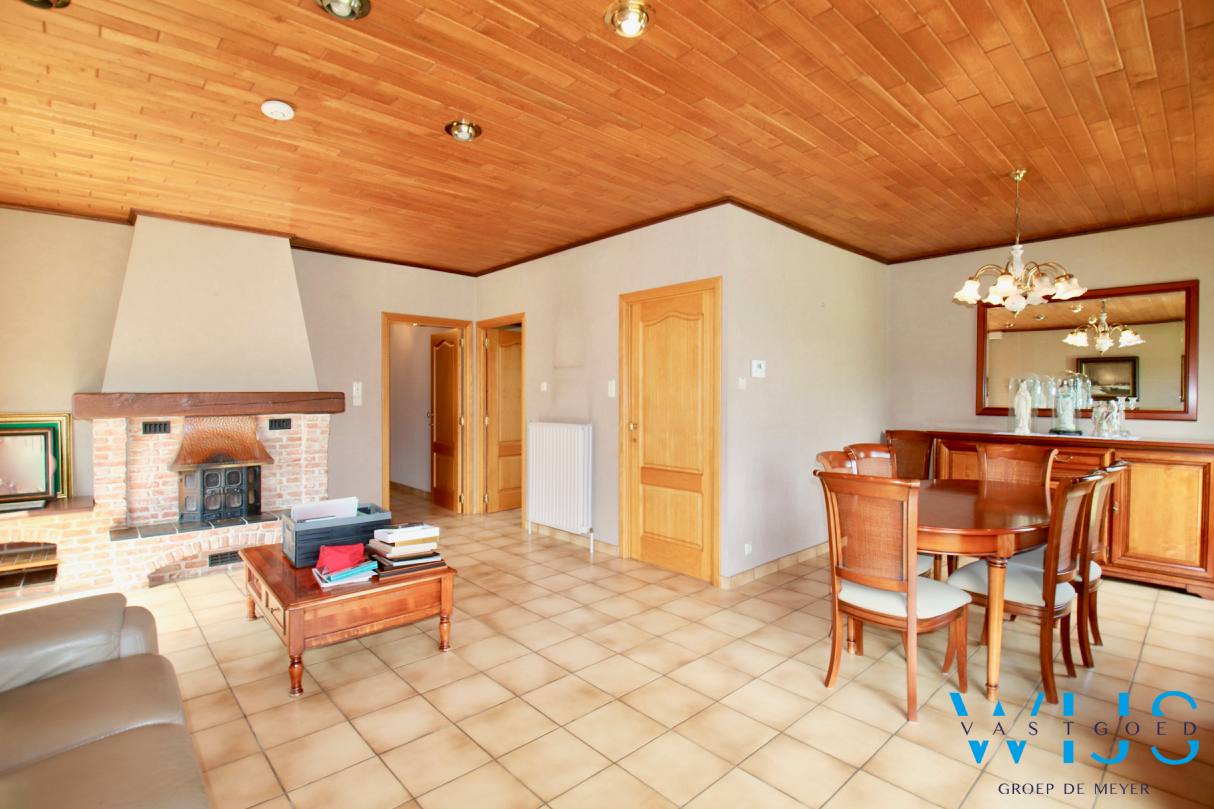 Mooie alleenstaande woning op een ideaal perceel van 837m² te Kluizen 