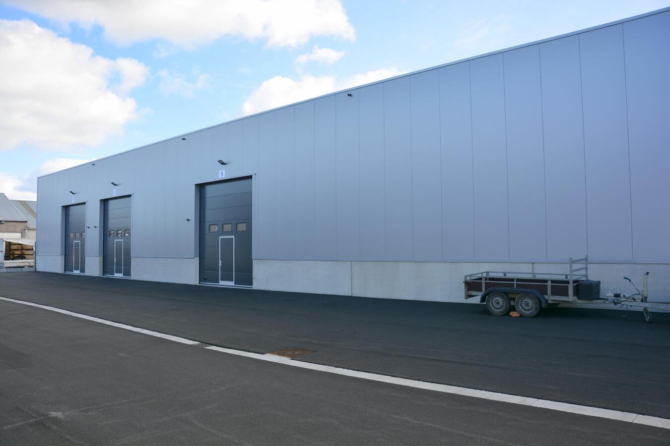 LAATSTE nieuwbouw loods op UITSTEKENDE ligging 