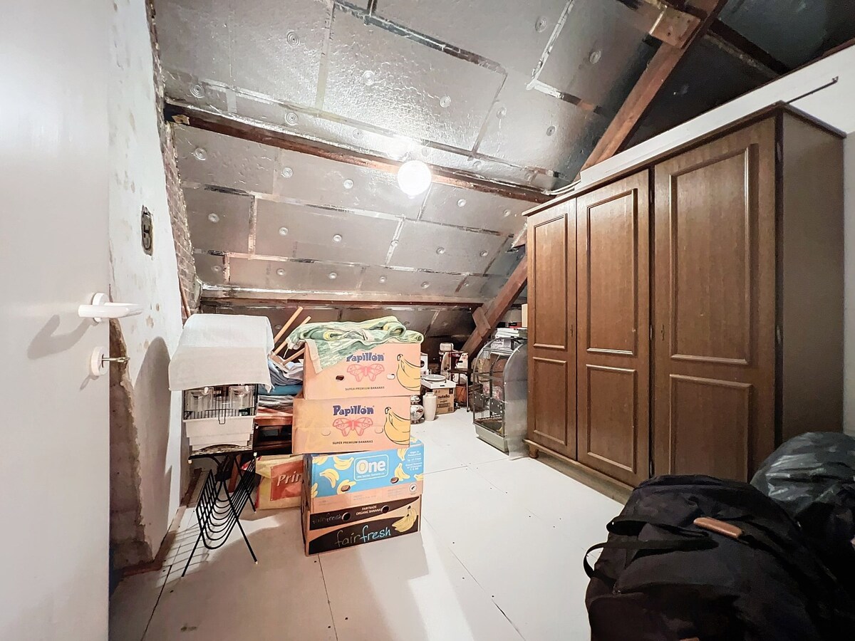 Instapklare, knusse woning met terras te Borsbeke 