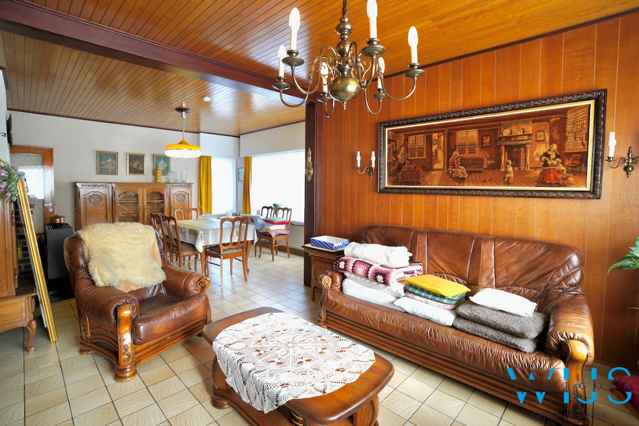 Te renoveren halfopen bebouwing op mooie ligging in Assenede ! 