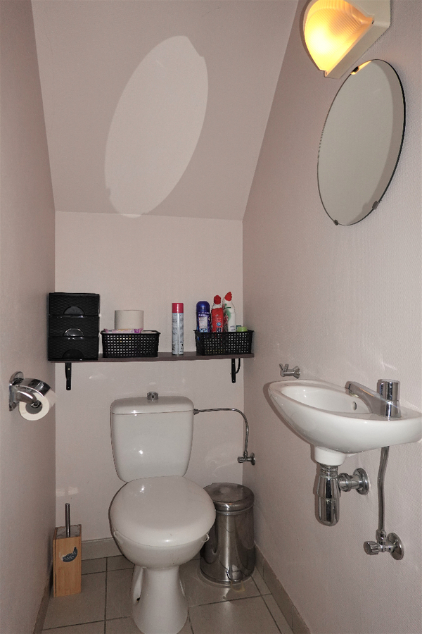 Instapklare woning met dubbele garage 