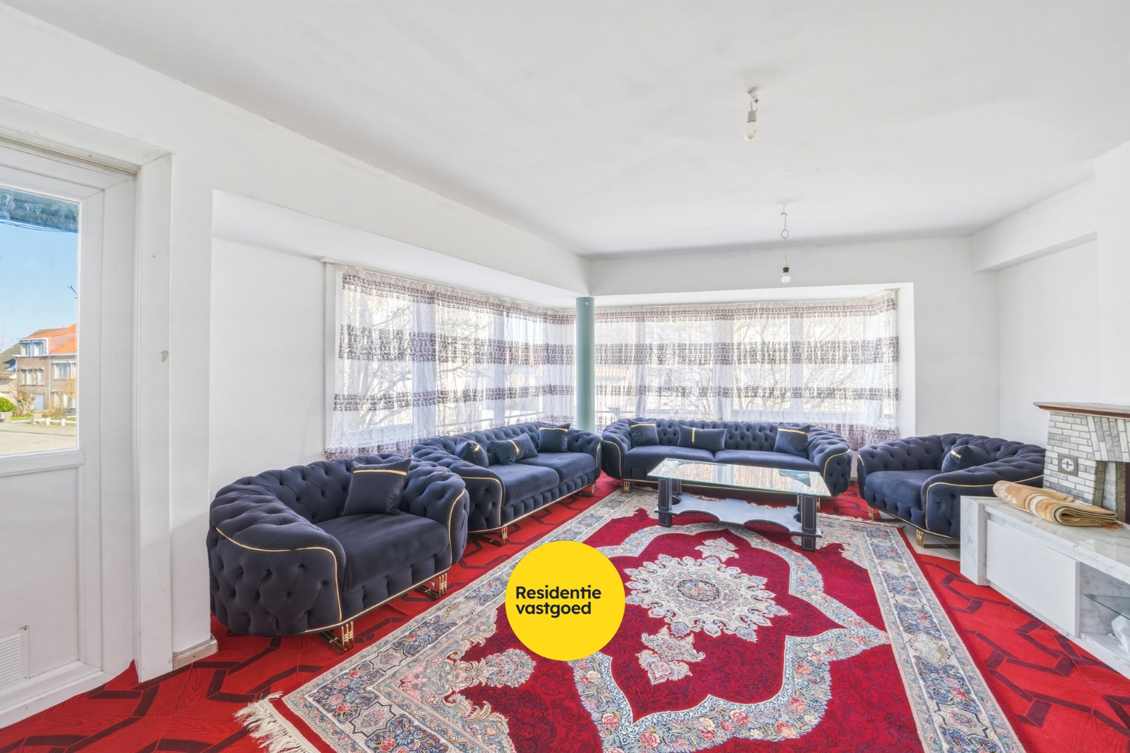 Opbrengsteigendom met 4 (vergunde) appartementen en garage te Bredene - Rendement 6,12% 