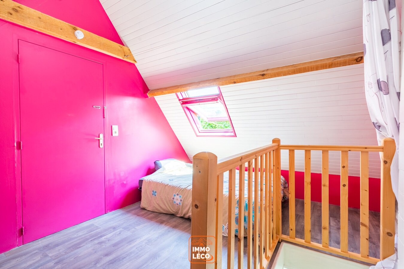 Maison style fermette 4 façades érigée sur une parcelle de 955m², en plein cœur du Bois Fichaux ! RARE à la VENTE 