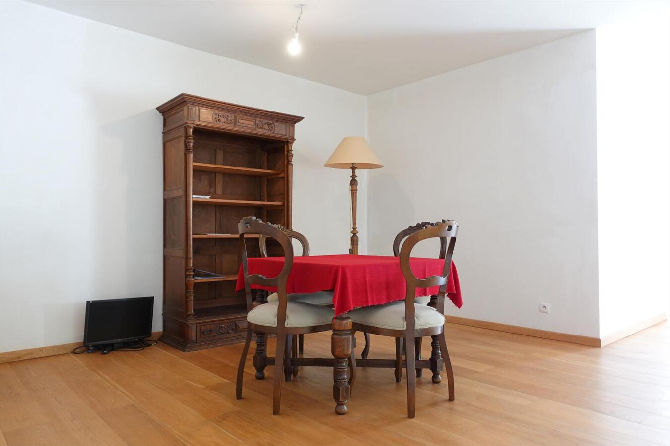 Hoekappartement met 3 slaapkamers in het groen 