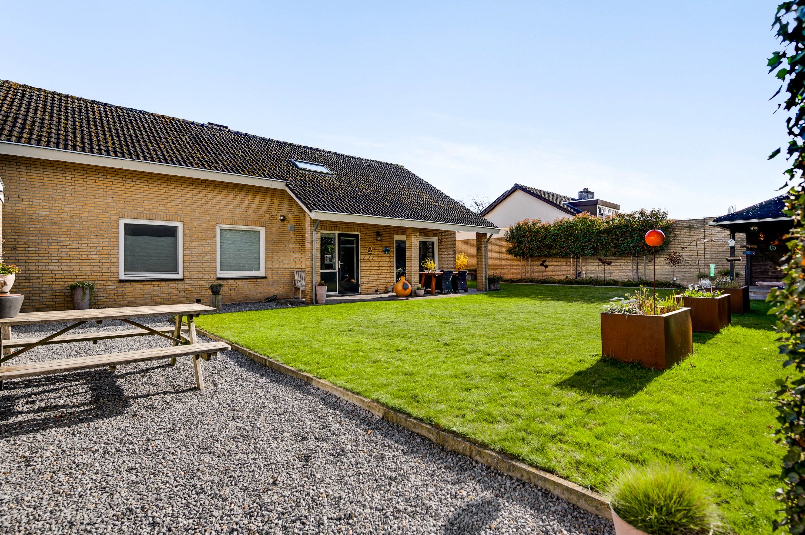 Semi-bungalow te koop in Hunsel