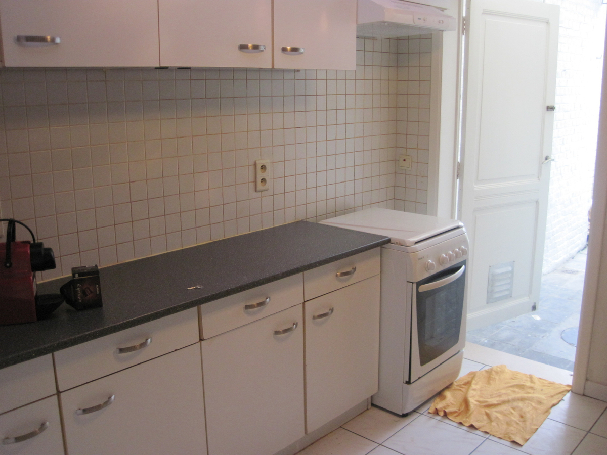 Praktische woning in centrum Oudenaarde. 