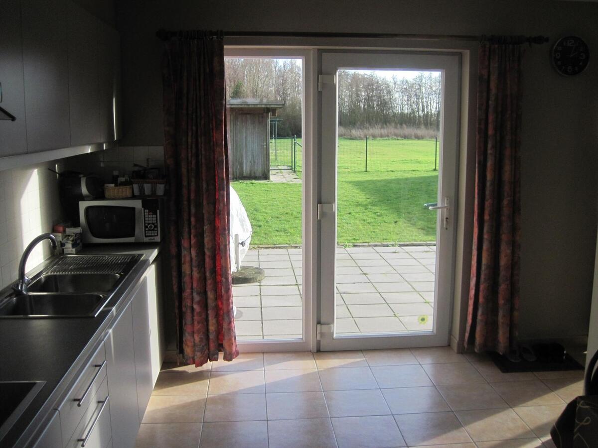 Tijdloze Half Open Bebouwing - rustig &amp; centraal gelegen ! 