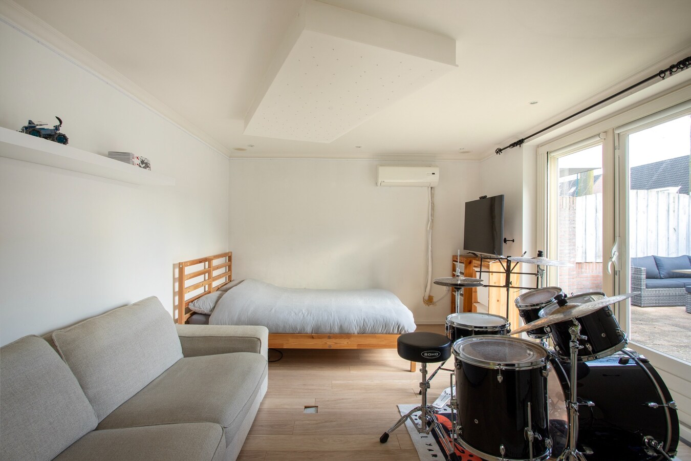 Ben je op zoek naar een ruime en veelzijdige woning op een rustige, kindvriendelijke locatie? 