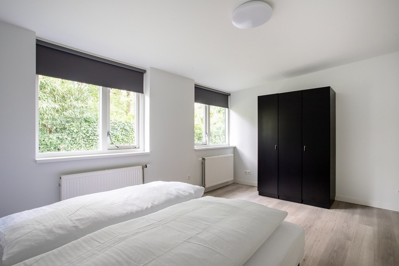 Vrijstaande recreatiewoning met 3 slaapkamers op resort 'De Brabantse Kempen'. 