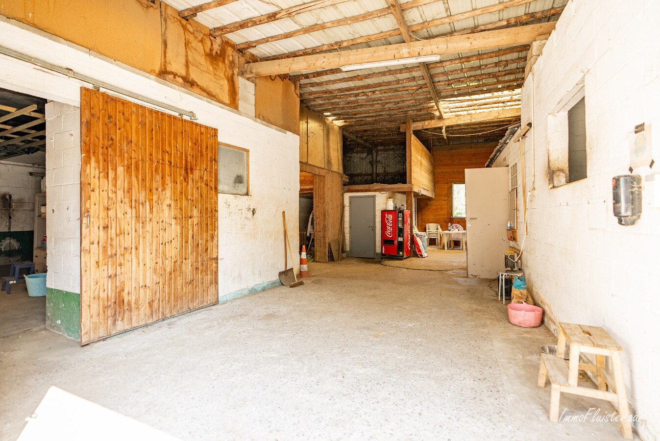 Propriété équestre avec maison à rénover à ca. 90a à Wonck (Bassenge). 