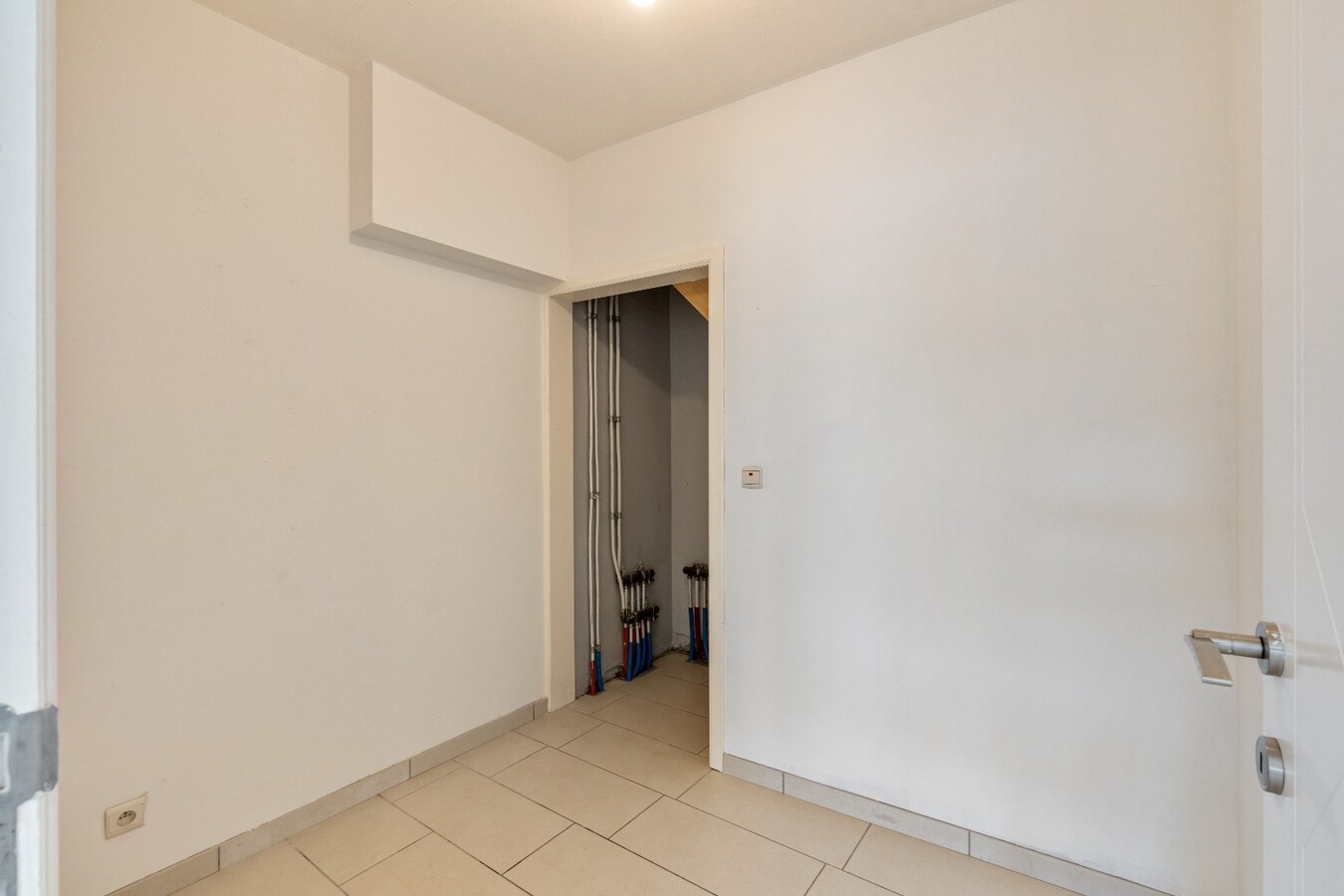 Verrassend ruim triplexappartement - B-label - 4 slpk  en aagename buitenbeleving. 