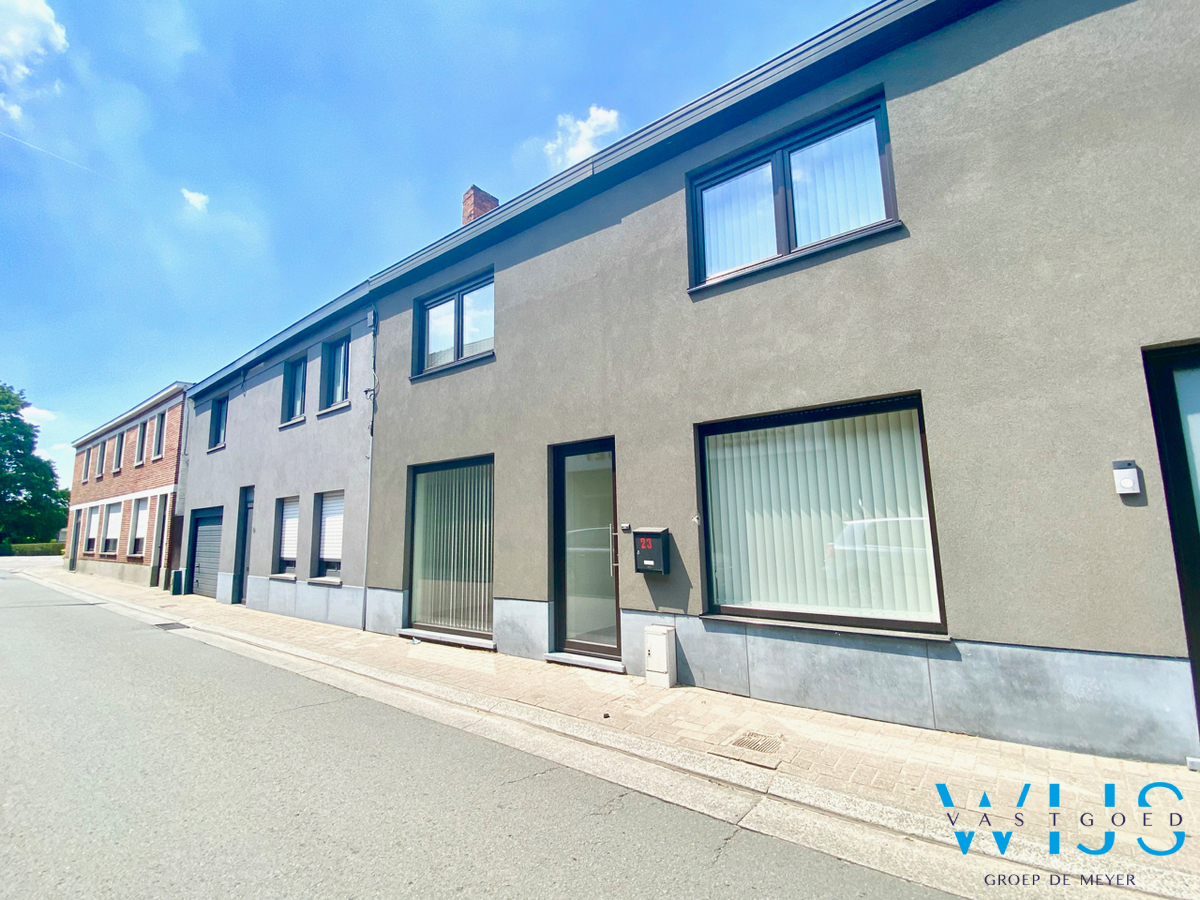 Modern woonhuis met 3 slaapkamers te Kluizen! 