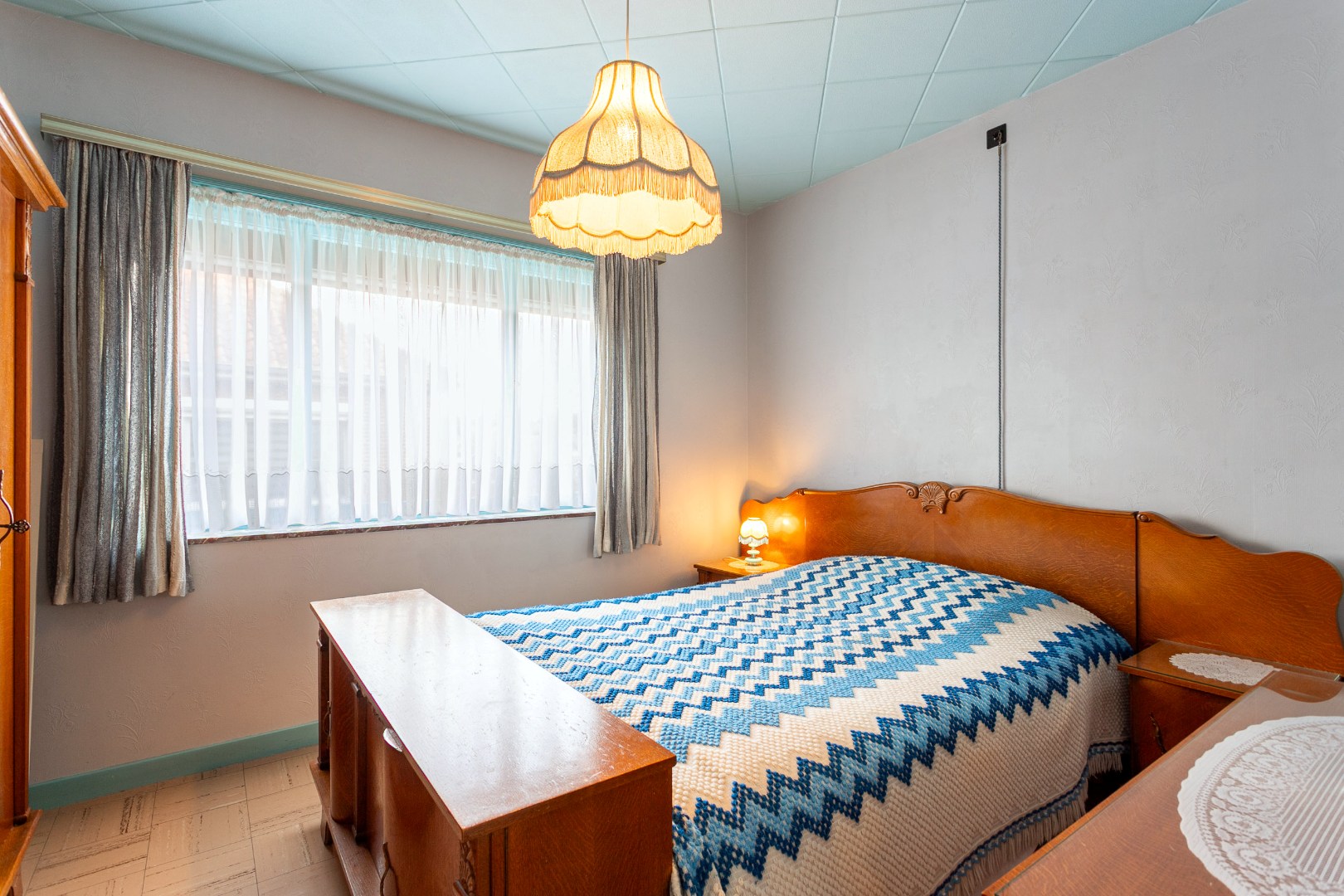 Te renoveren woning met 3 slpk te Lembeek 