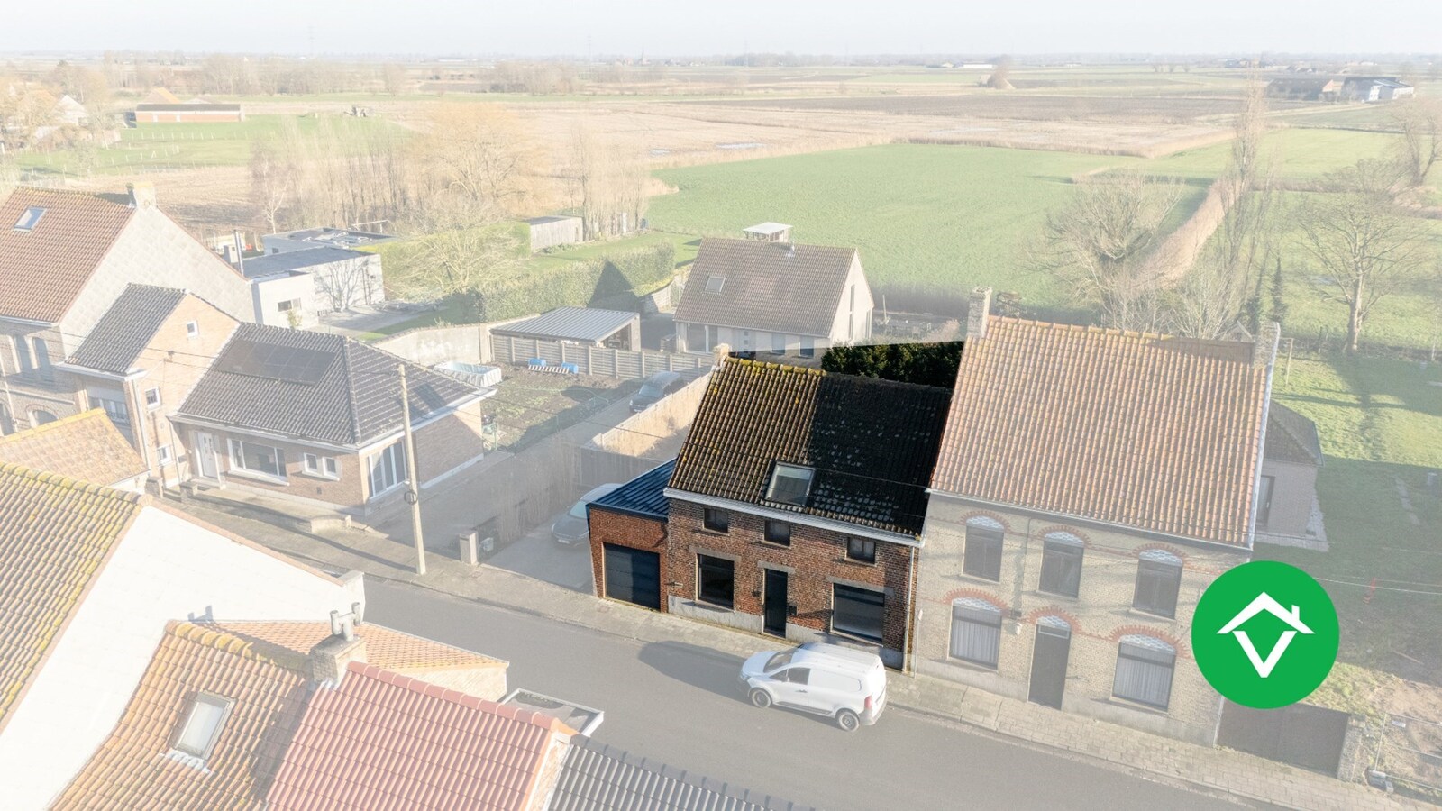 Instapklare, energiezuinige woning met privatieve tuin en garage te Pervijze 