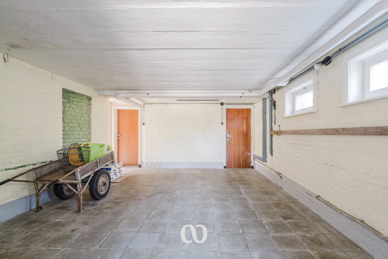 Stevige gezinswoning met tuin en volledige kelder in Lozer 