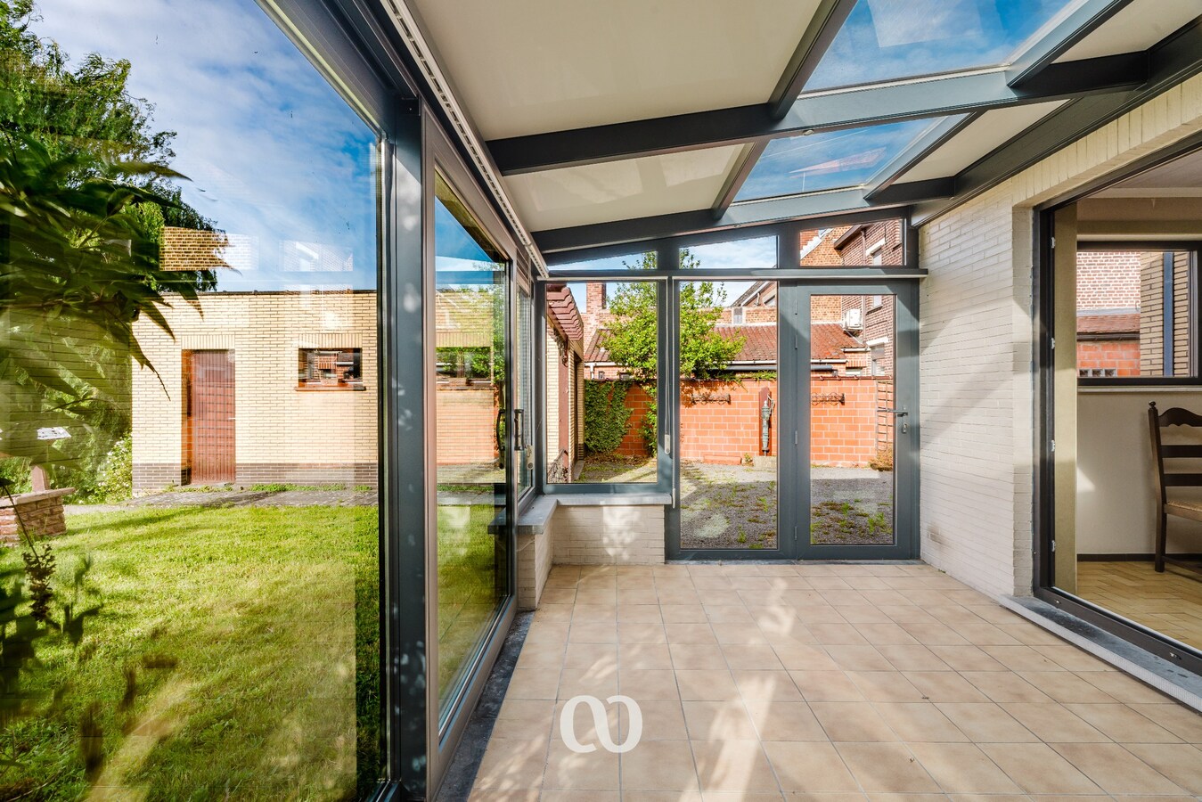 Halfopen bebouwing met 3 slaapkamers 