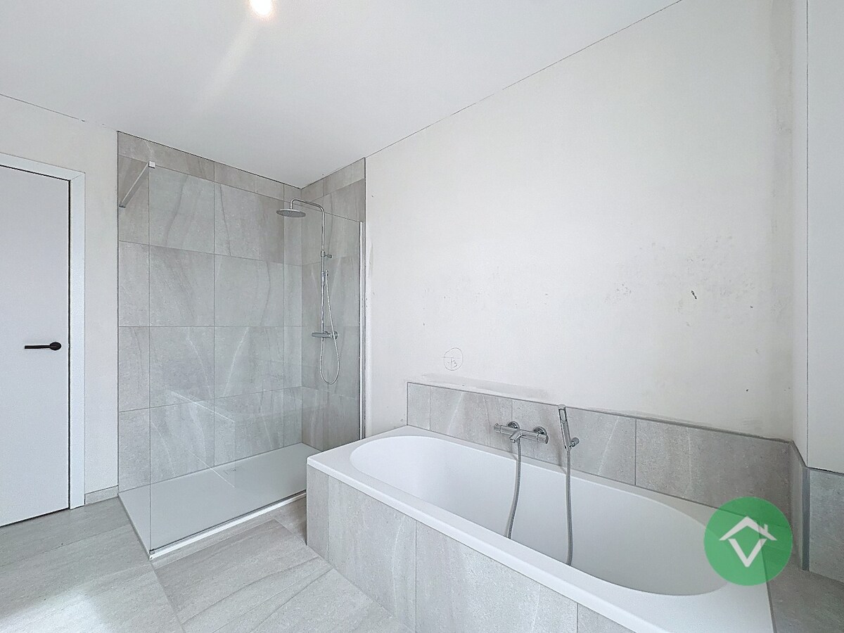 Topper aan de kust: duplex appartement met doorlopend zonneterras 