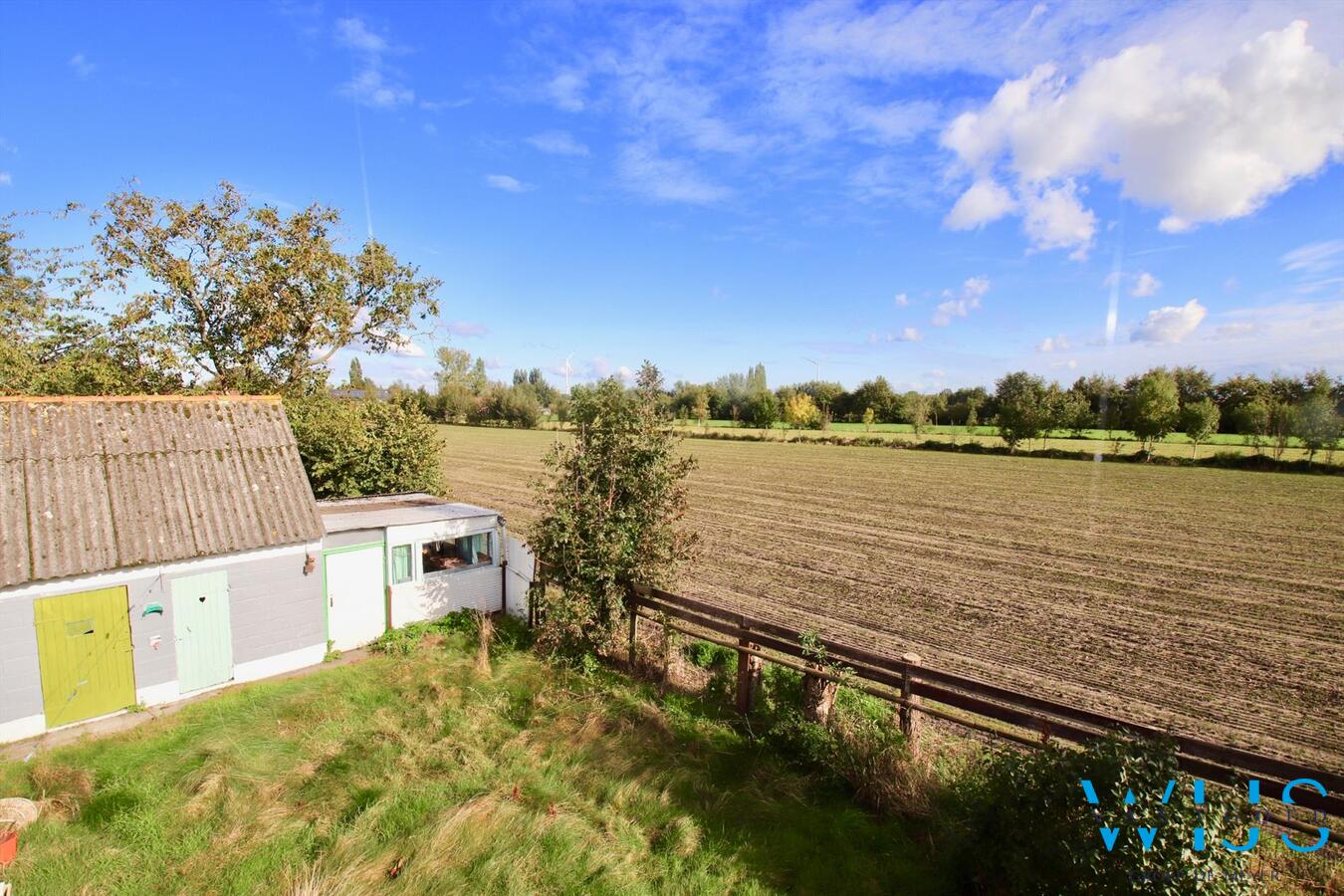 Ruime bouwgrond van 1.998 vierkante te Oosteeklo ! 