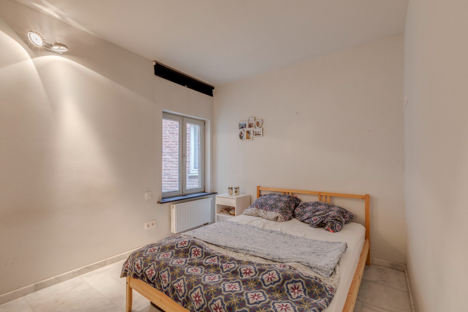Zeer ruim 1-slaapkamer appartement met bureauruimte te  centrum Gent 