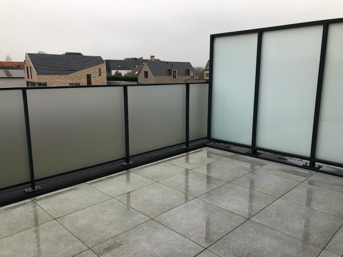 Nieuwbouw 2-slpk-appartement met terras te Asper 